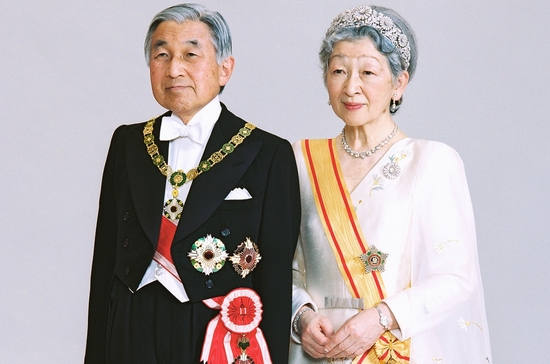 Nhà vua và Hoàng hậu Nhật Bản (nguồn ảnh: Cơ quan Nội chính Hoàng gia Nhật Bản)