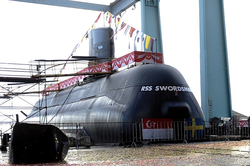 Tàu ngầm lớp Archer có chiều dài 60,5 m, rộng 6,1 m, lượng choán nước 1.400 tấn khi nổi, 1.700 tấn khi lặn, tốc độ tối đa 15 hải lý/giờ khi lặn. Tàu được vũ trang 6 ống phóng ngư lôi 533 mm, 3 ống phóng ngư lôi 400 mm. Thủy thủ đoàn 28 người. Ảnh: Flickr/FrigateRN