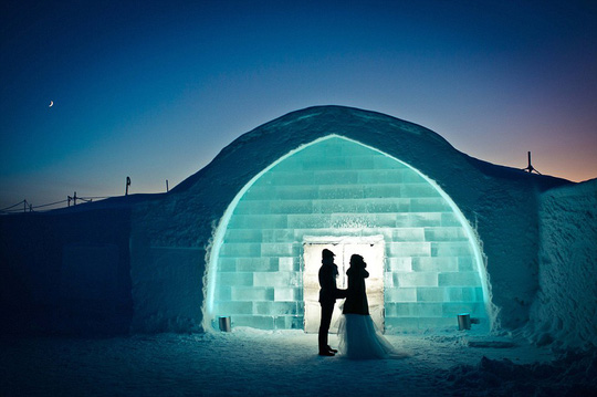 8. Iceland: Tổ chức lễ cưới trong một lều tuyết ở Iceland chắc chắn sẽ là một kỷ niệm khó phai. Ảnh: Daily Mail 