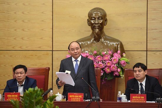 Thủ tướng Nguyễn Xuân Phúc làm việc với lãnh đạo tỉnh Nghệ An