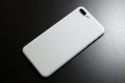 Chiêu biến iPhone 7 thành màu trắng bóng với giá cực &quot;mềm&quot;