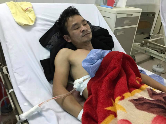 Anh Nguyễn Hải Sơn đang điều trị tại Bệnh viện đa khoa Bắc Ninh