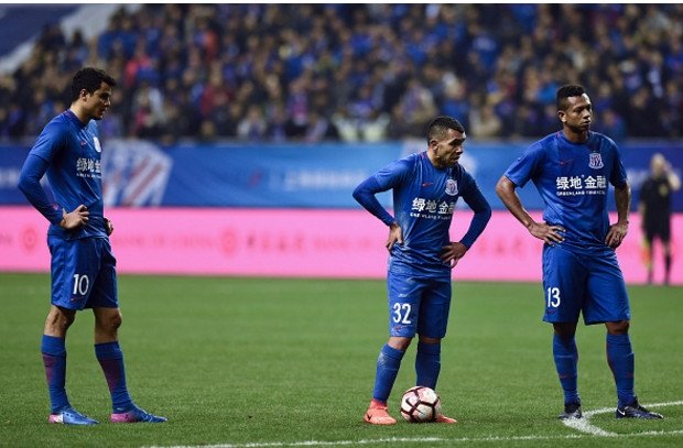  Khi Witsel đã kịp thời lập công để mang về trận hòa 1-1 cho Tianjin Quanjian.