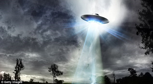 Bất ngờ số liệu tần suất UFO xuất hiện trong thế kỷ qua