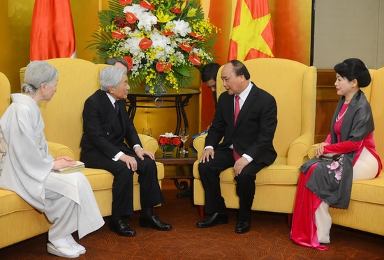 Đến Việt Nam, Nhà vua và Hoàng hậu Nhật Bản xúc động với điều gì?