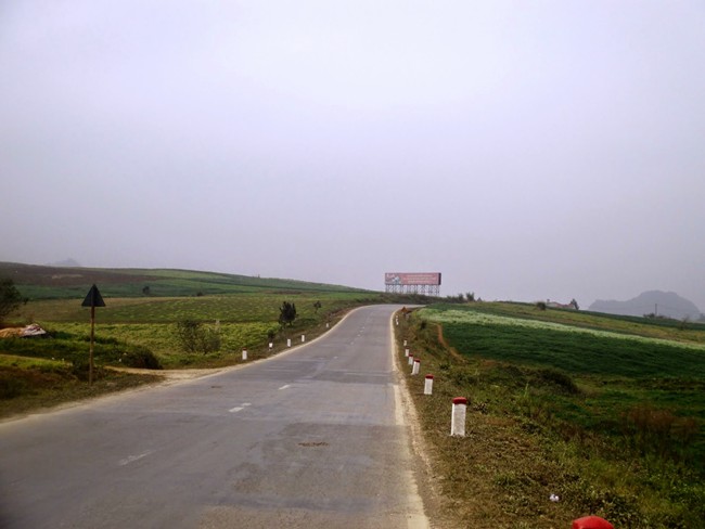 Làm đường bộ từ Hòa Bình đi Sơn La nối với cao tốc Hòa Lạc