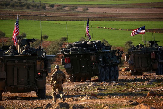 Tung vũ khí &quot;khủng&quot; vào chiến trường Syria, Mỹ muốn áp chế Nga?