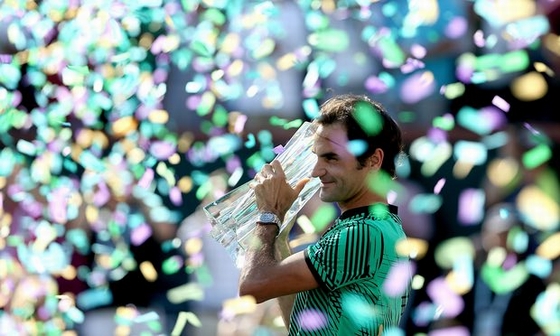Federer lần thứ 5 vô địch 