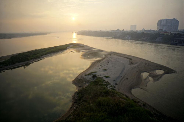 Quy hoạch hai bên bờ sông Hồng như sông Tiền Đường?