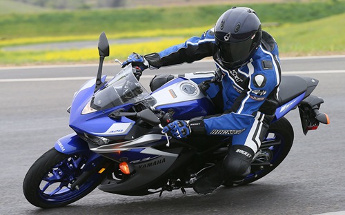Yamaha phải triệu hồi 880 xe môtô R3 để khắc phục lỗi
