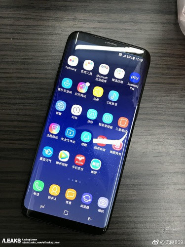Samsung Galaxy S8 và S8 Plus: Đến thời điểm này chắc chắn Samsung sẽ tung ra bộ đôi Galaxy mới được mong chờ nhất trong năm với tên gọi Galaxy S8 và S8 Plus. Điều thú vị là thay vì ra mắt bản màn hình phẳng và cong như Galaxy S7 và S7 Edge, bộ đôi điện thoại mới của Samsung sẽ có thiết kế màn hình cong tràn cả hai cạnh.