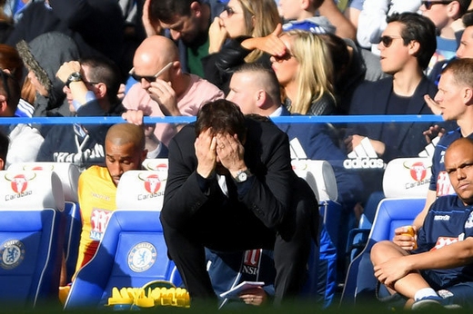 HLV Conte ôm mặt không hiểu vì sao Chelsea lại thua trước West Brom!