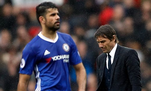 HLV Conte thừa nhận Chelsea chỉ còn 50% cơ hội vô địch!