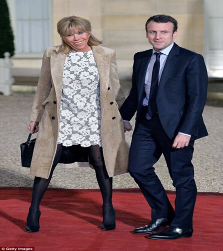  Mirror dẫn nguồn tin cho hay, bố mẹ của Macron ban đầu đã phản đối chuyện tình của hai người. Ảnh: Getty Images. 