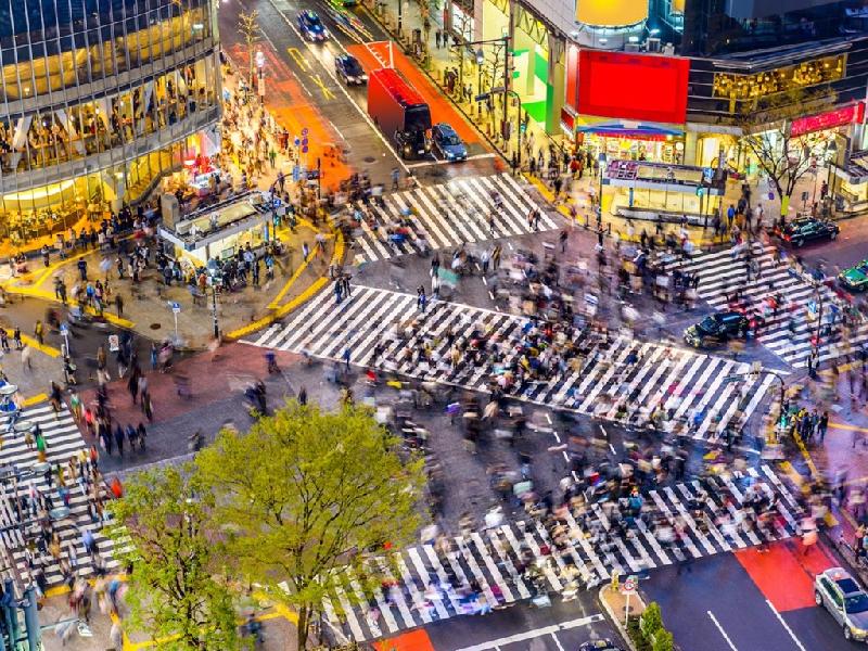 Nhật Bản (hạng 2): Tăng 23% nhu cầu tuyển dụng. Thị trường việc làm tại các thành phố như Tokyo đang trở nên vô cùng sôi động. Ảnh:  Sean Pavone. 