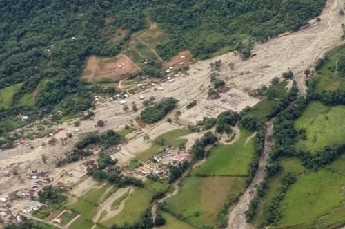 Nhà lãnh đạo Colombia đã ban bố tình trạng khẩn cấp trong khu vực này. Ảnh: Cơ quan phòng cháy Colombia.