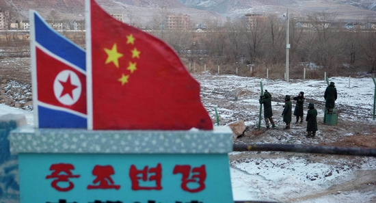 Sợ chiến tranh, Trung Quốc vội vã sơ tán dân khỏi Triều Tiên?