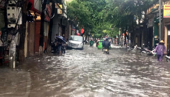 Bắc Bộ dự báo nhiều nơi mưa trên 350mm, Hà Nội mưa hết tuần