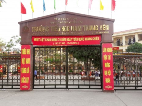 Trường Tiểu học Nam Trung Yên, nơi xảy ra vụ việc.