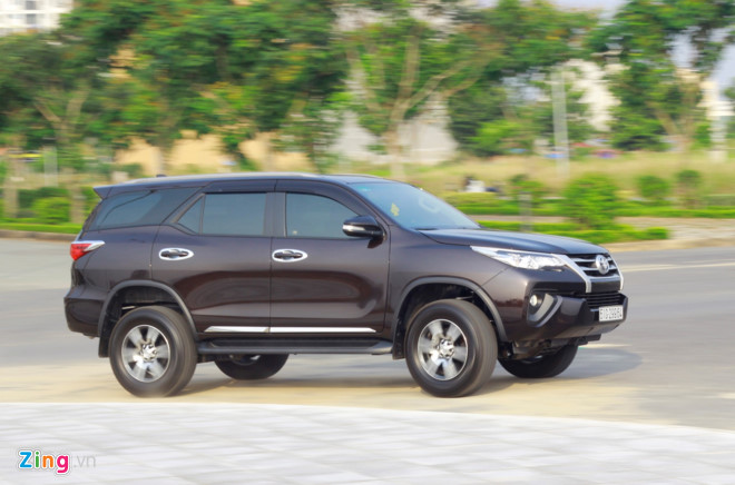 Fortuner thế hệ mới có ngoại hình hấp dẫn và bổ sung công nghệ an toàn. Ảnh: 