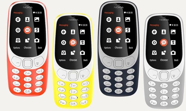 Nokia 3310 2017 vẫn sử dụng chất liệu nhựa là chủ yếu, nhưng giờ là nhựa bóng nhiều màu sắc đỏ, vàng, xanh hoặc màu xám và tất nhiên người dùng có thể tháo rời để thay đổi, thay pin thoải mái. 