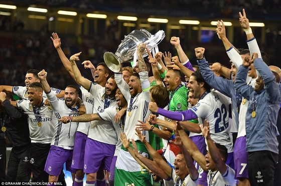 Real Madrid bảo vệ thành công ngôi vô địch Champions League!