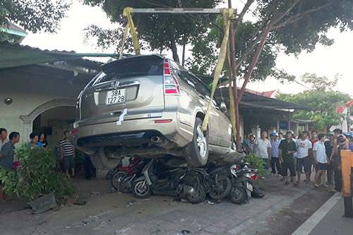 Hiện trường vụ tai nạn. 