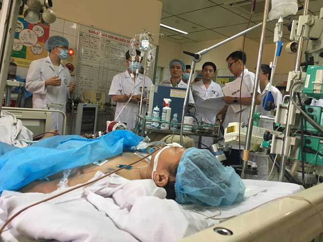 Vụ 8 bệnh nhân chạy thận tử vong: Bắt giam bác sĩ Lương là không cần thiết