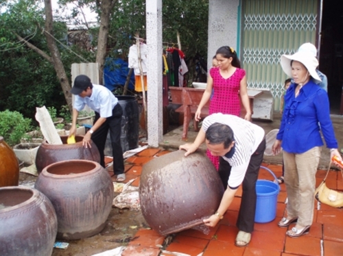 Lần đầu tiên, Hà Nội phạt tiền một hộ dân không chịu phòng dịch sốt xuất huyết