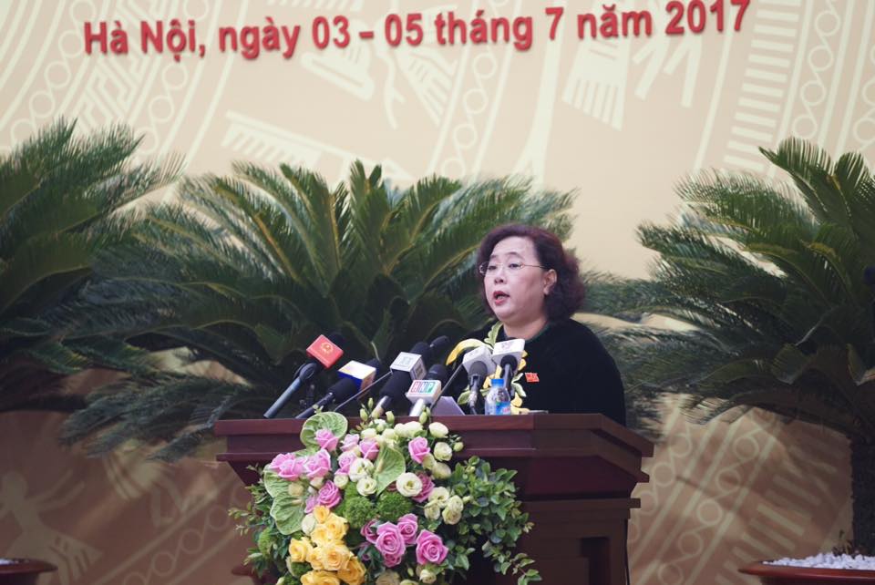 Chủ tịch HĐND TP Nguyễn Thị Bích Ngọc phát biểu khai mạc kỳ họp