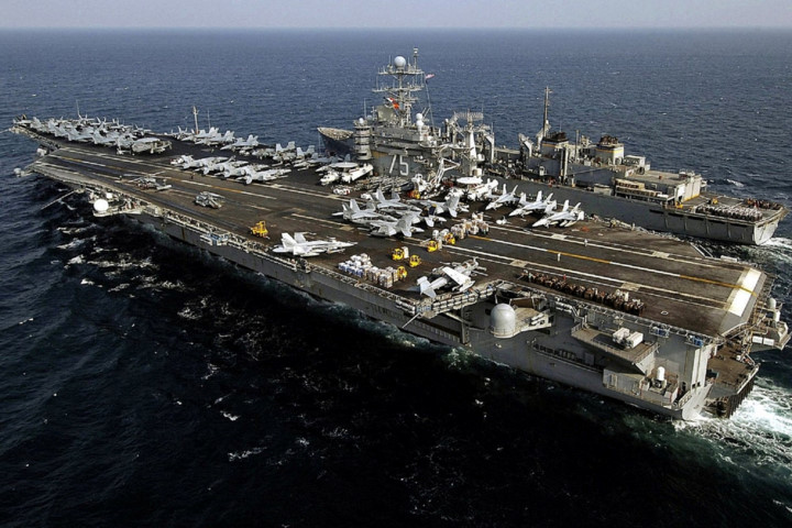 Siêu tàu sân bay USS Nimitz của Mỹ có chiều dài 332m có thể mang tới 85-90 máy bay chiến đấu, nhiều hơn đáng kể so với các tàu sân bay khác trên thế giới./.