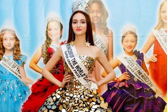 Nữ sinh 16 tuổi đoạt vương miện 'Công chúa thế giới'