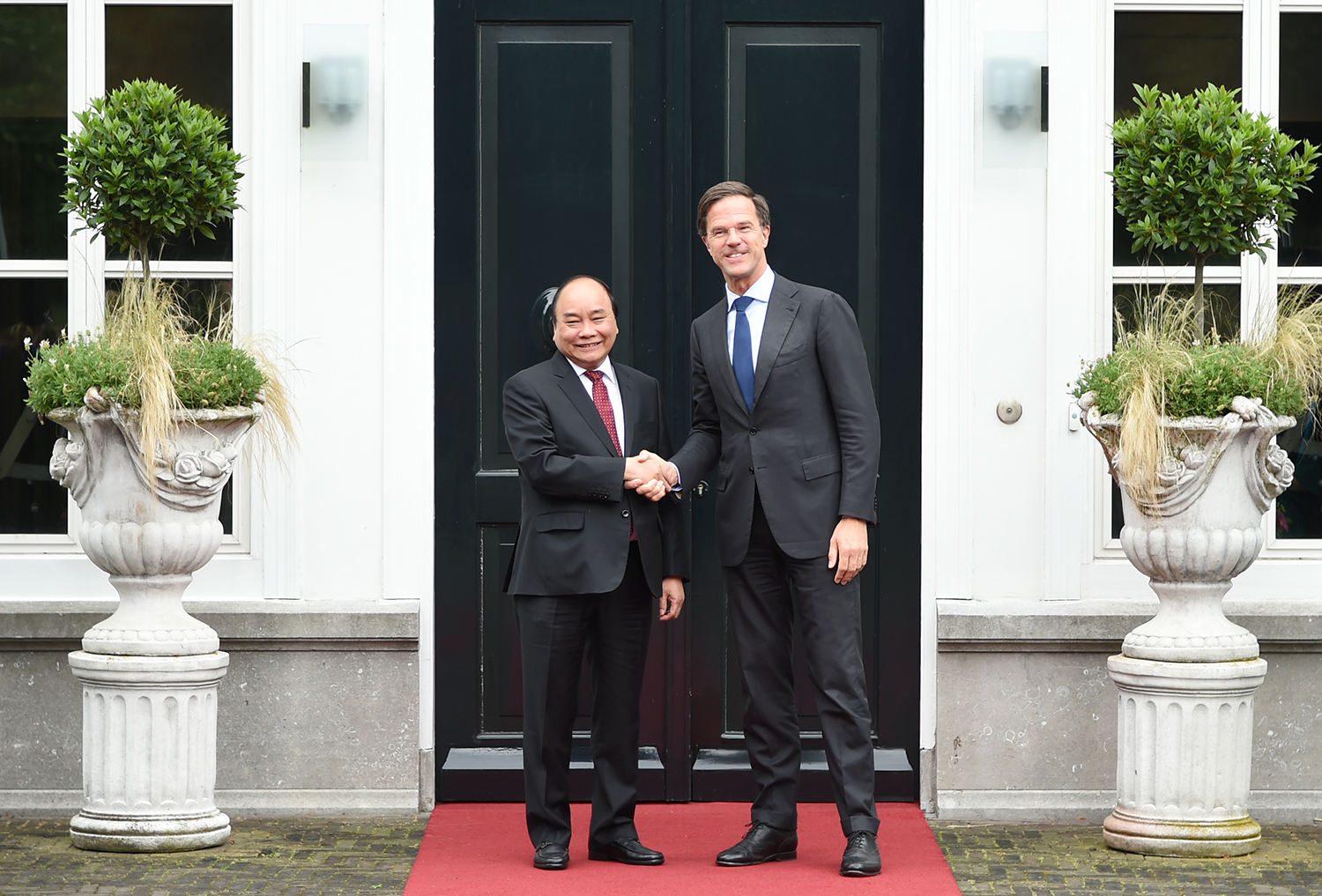 Thủ tướng Hà Lan khẳng định luôn cảm thấy gắn bó với Việt Nam
