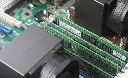 Bộ nhớ DDR4 Registered DIMM của Kingston đạt chứng nhận tương thích nền tảng Xeon Intel Purley mới