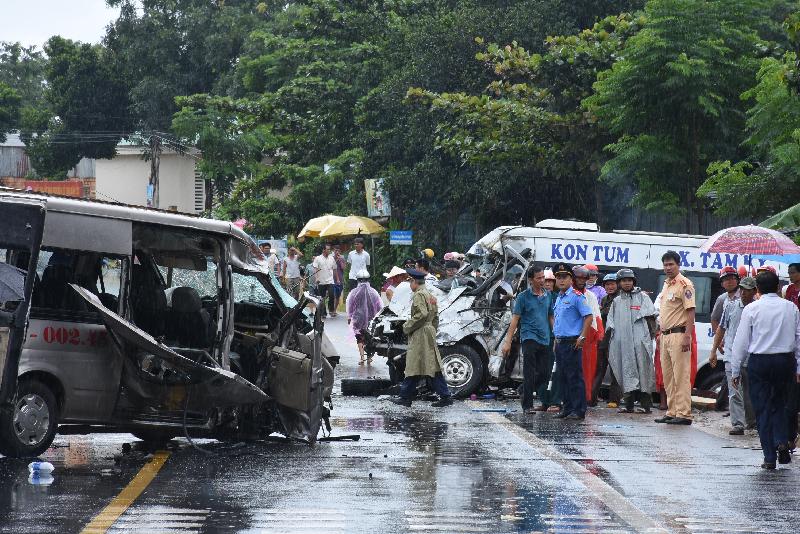 Tai nạn thảm khốc ở Kon Tum: Khởi tố, bắt tạm giam tài xế