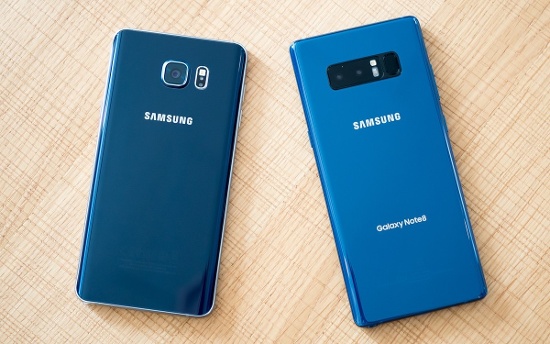 Bộ xử lý và hiệu năng: Theo đúng trình lộ trình, sau mỗi một năm khi có một bộ vi xử lý trên smartphone ra đời thì đồng nghĩa với việc Samsung sẽ tung ra thiết bị mới nhất sử dụng bộ vi xử lý mạnh nhất, trong trường hợp này Galaxy Note 8. 