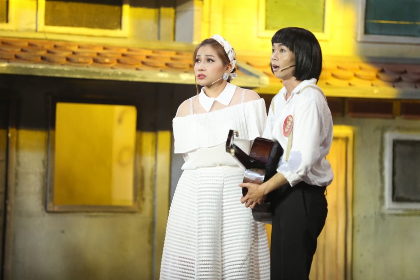 Bài hát “Sầu tím thiệp hồng” (Minh Kỳ - Hoài Linh) được Khả Như remix với vũ đạo minh họa của Karik và Hồng Thanh trong tiết mục được các fan rất yêu thích.