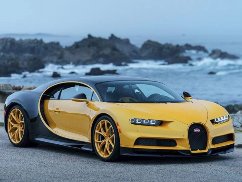 Ngắm siêu xe 3 triệu USD Bugatti Chiron đầu tiên tại Mỹ
