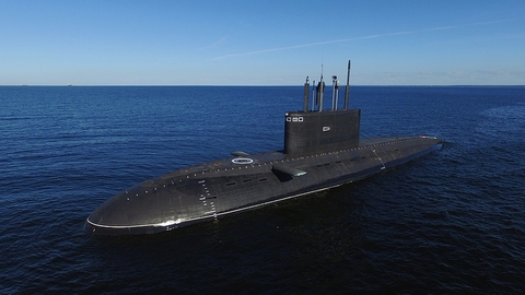 Nga triển khai tàu ngầm vô đối, đối thủ &quot;lạnh sống lưng&quot;