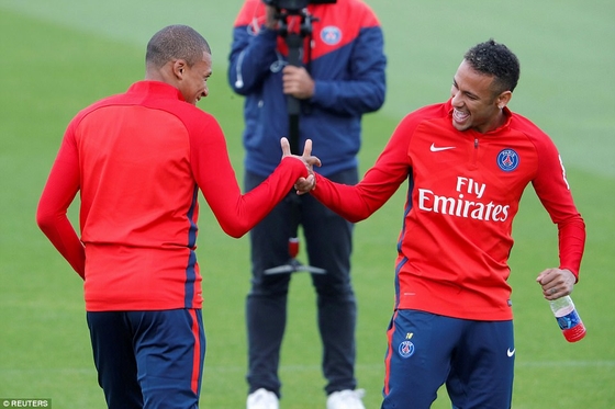 Mbappe và Neymar là cặp tiền đạo đáng sợ của PSG