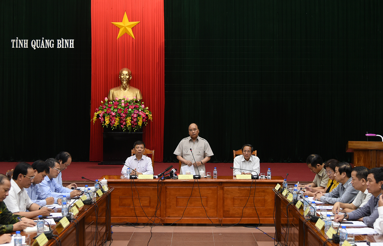 Thủ tướng phát biểu tại cuộc làm việc với lãnh đạo tỉnh Quảng Bình. Ảnh: VGP/Quang Hiếu