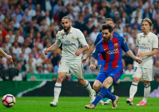 Một mình Messi chấp cả hàng công Real Madrid!