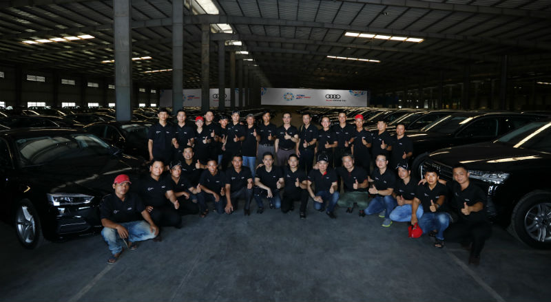 Liên quan đến các công tác tập huấn sử dụng xe phục vụ cho một sự kiện tầm cỡ như APEC 2017, từ ngày 18 đến ngày 23 tháng 8, Audi Việt Nam đã triển khai tập huấn sử dụng xe cho 150 tài xế bổ sung cho khu vực Hà Nội.