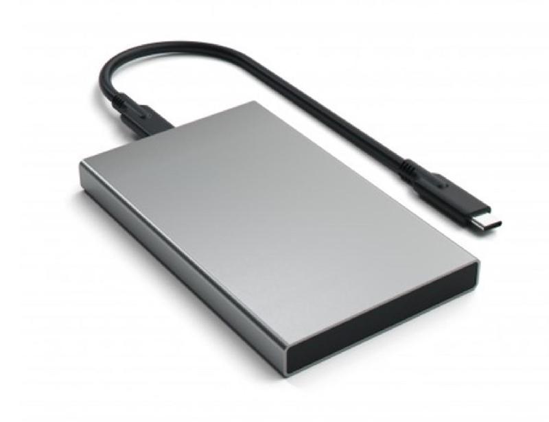 Satechi Type-C Aluminum HDD / SSD Enclosure (34,99 USD - 800.000 đồng):  Loại ổ lưu HDD hoặc SSD này với phong cách thiết kế vỏ nhôm Satechi Type-C cho tốc độ truyền lên đến 10Gbps thông qua USB 3.1 Type-C và người dùng có thể truy cập dữ liệu nhanh hơn bao giờ hết.