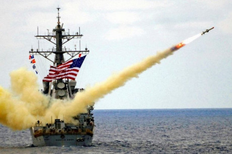 Mỹ từng dội tên lửa ồ ạt vào Syria vì cáo buộc quân của ông Assad sử dụng vũ khí hóa học tấn công dân thường