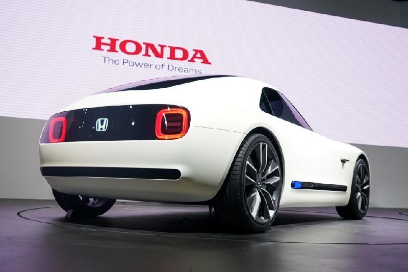 Sport EV Concept cho thấy Honda luôn không ngừng theo đuổi đam mê dù trong bất kì giai đoạn phát triển này.
