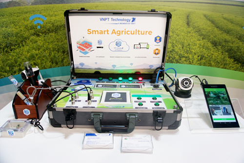 Vali IoT cho giải pháp Smart Agriculture của VNPT Technology, mô tả cách vận hành các cảm biến và điều khiển thông qua ứng dụng trên điện thoại