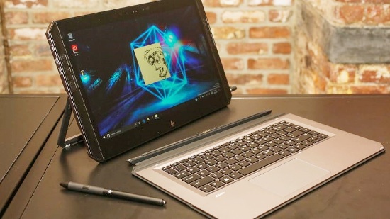 HP ZBook x2: Không sở hữu thiết kế bóng bẩy, nhỏ gọn như Surface Pro 2017 nhưng HP Zbook x2 vẫn mang đến những tính năng nổi bật không kém gì đối thủ. 