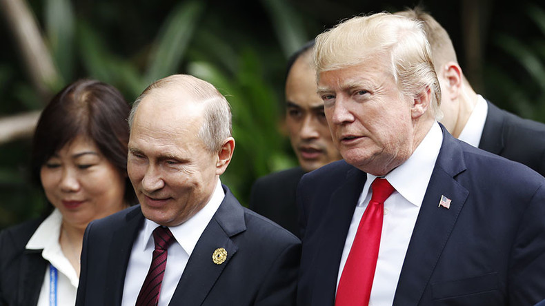 Tổng thống Putin, Trump thân thiết bất chấp cuộc đối đầu nảy lửa Nga-Mỹ