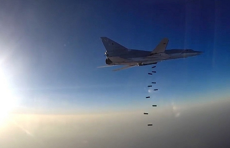 Máy bay ném bom của Nga ồ ạt xuất kích, giáng đòn uy lực vào kẻ thù